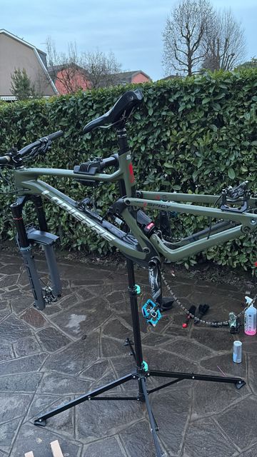 Lapierre SPICY FIT TEAM 2020 Frameset 2020 Mountainbike usato, Verde — immagine 3 di 4