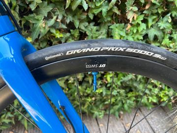 Gebrauchtes Canyon Ultimate CF SL 8 Disc 2021 2021 Road & Gravel, Blau — Bild 5 von 11