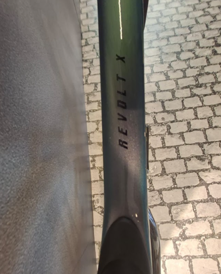 Brugt Giant Revolt X, Advanced Pro 0 2023 2023 Road & Gravel — billede 2 af 3
