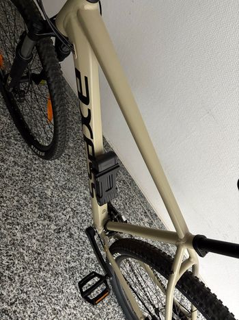 Axess DEBRIS 2025 2025 Mountainbike d'occasion — image 3 sur 4