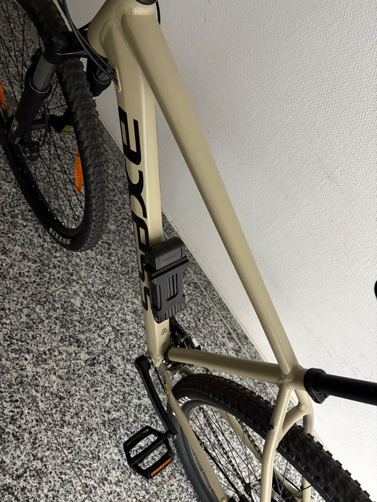 Axess DEBRIS 2025 2025 Mountainbike d'occasion — image 3 sur 4