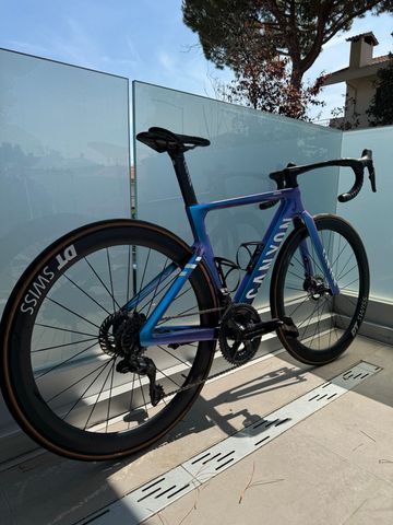 Gebrauchtes Canyon Aeroad CFR Di2 2025 2025 Road & Gravel