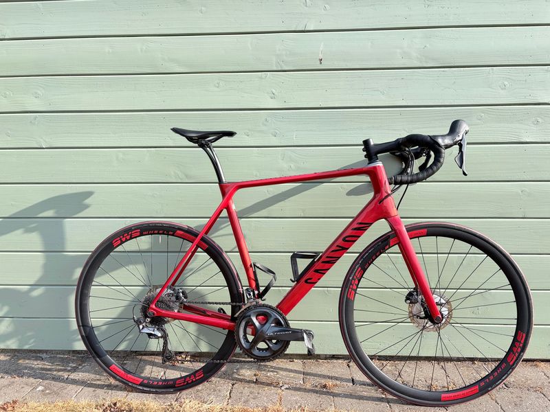 Tweedehands Canyon Endurace CF SL Disc 8.0 2019 2019 Road & Gravel