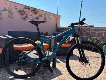 Použité Fuji Nevada 29 1.5 2018 2018 MTB