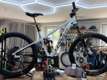 Käytetty Pivot Firebird Frameset 2026 MTB