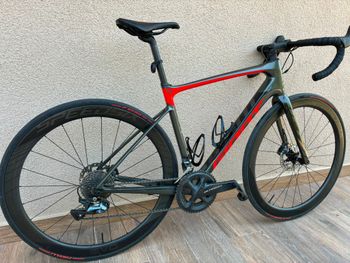Giant Defy, Advanced Pro 2 2021 2021 Road & Gravel usato, Grigio chiaro — immagine 2 di 3