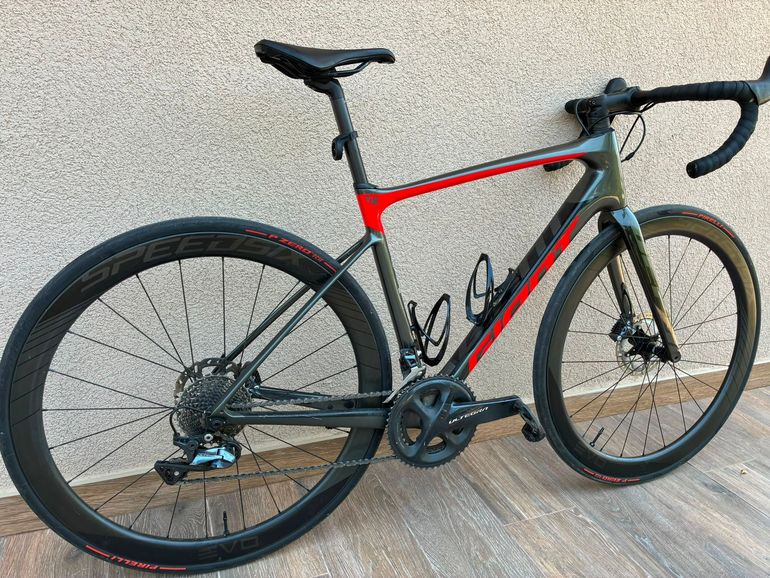 Giant Defy, Advanced Pro 2 2021 2021 Road & Gravel usato, Grigio chiaro — immagine 2 di 3