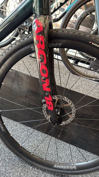 Argon Custom SRAM Rival eTap AXS 2024 Road & Gravel usato, Verde — immagine 6 di 9