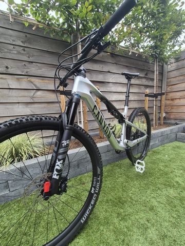 Brugt Canyon Lux Trail CF 7 2024 2024 Mountainbike — billede 10 af 13