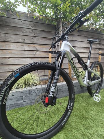 Brugt Canyon Lux Trail CF 7 2024 2024 Mountainbike — billede 3 af 13