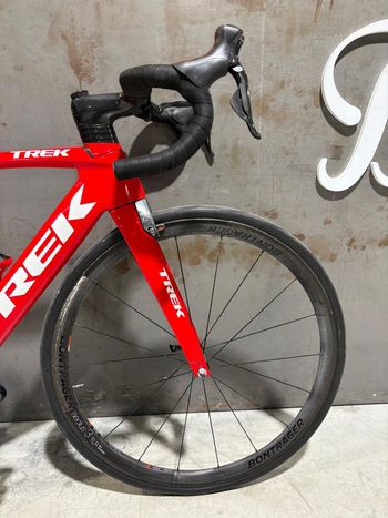 Used Trek Madone 9.9 2017 2017 Road & Gravel, Red — image 4 of 7