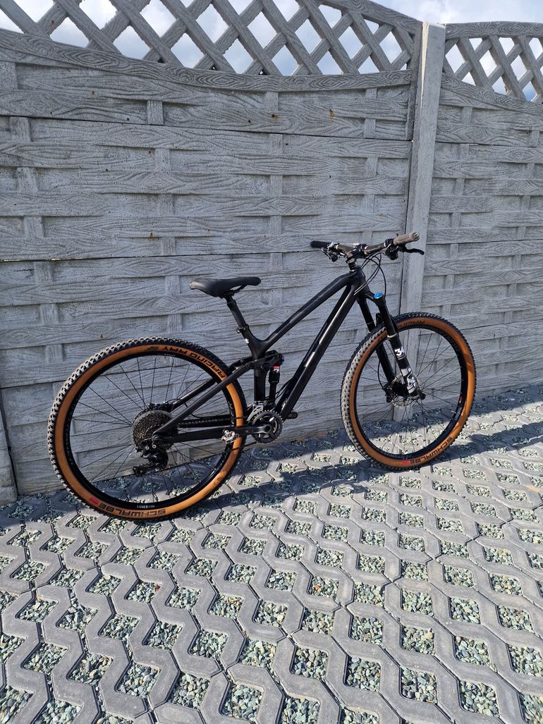 Brugt Trek Fuel EX 9.8 27.5 Plus 2017 2017 Mountainbike — billede 1 af 9