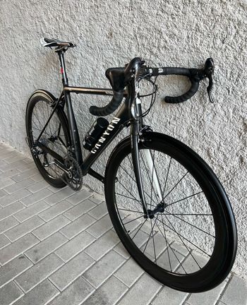 Canyon Ultimate Campagnolo Chorus 2017 Road & Gravel usato, Nero — immagine 4 di 23