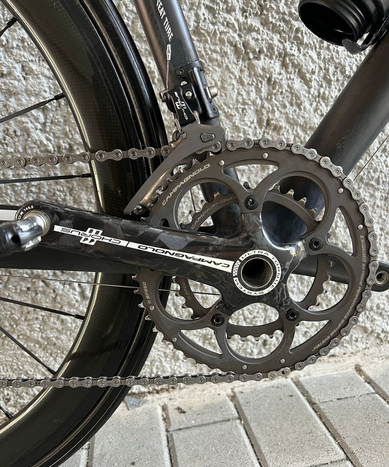 Canyon Ultimate Campagnolo Chorus 2017 Road & Gravel usato, Nero — immagine 20 di 23