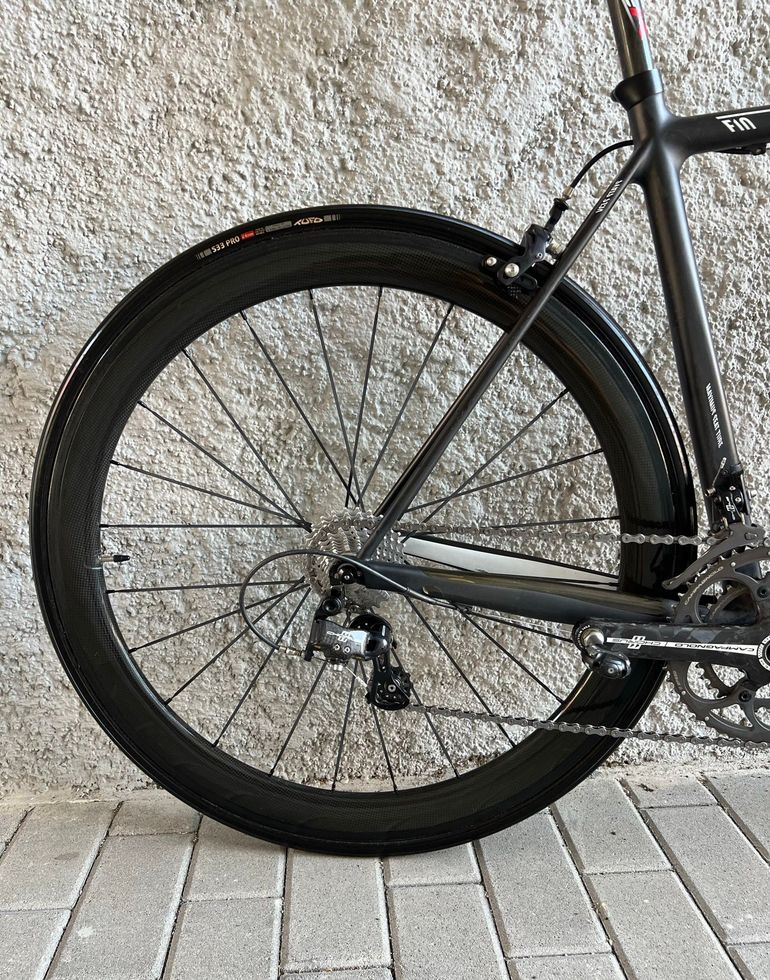 Canyon Ultimate Campagnolo Chorus 2017 Road & Gravel usato, Nero — immagine 14 di 23