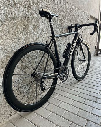 Canyon Ultimate Campagnolo Chorus 2017 Road & Gravel usato, Nero — immagine 6 di 23