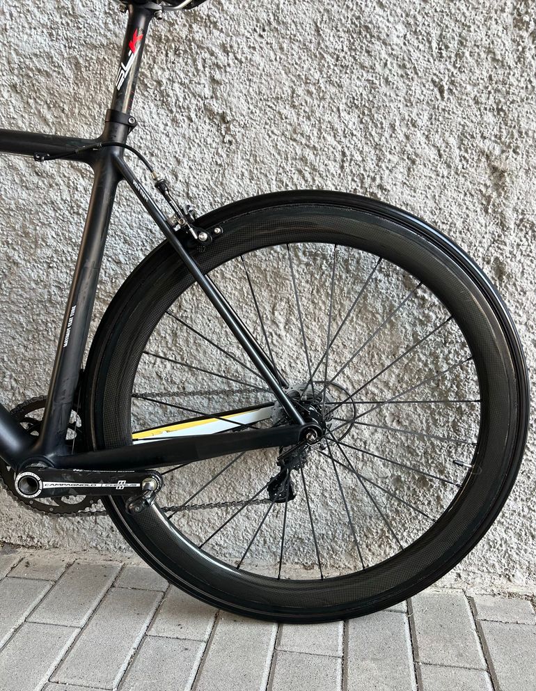 Canyon Ultimate Campagnolo Chorus 2017 Road & Gravel usato, Nero — immagine 13 di 23
