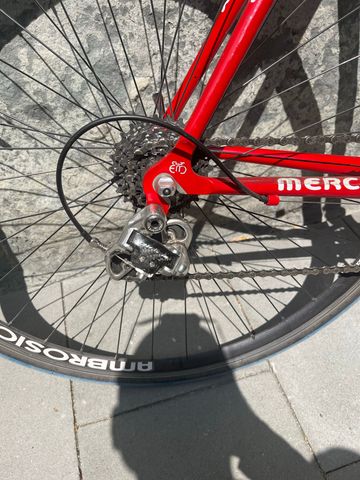 Used Eddy Merckx Custom Campagnolo Chorus 2005 Road & Gravel, Red — image 3 of 8