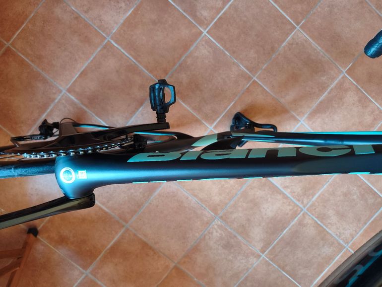 Used Bianchi Oltre Shimano Dura Ace Di2 2023 Road & Gravel, Green — image 15 of 16