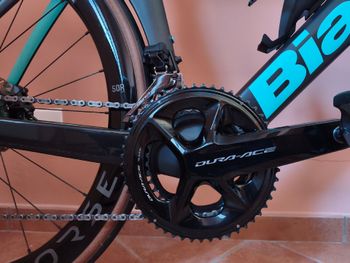 Used Bianchi Oltre Shimano Dura Ace Di2 2023 Road & Gravel, Green — image 3 of 16