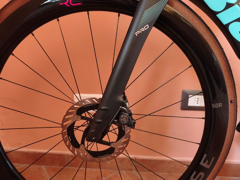 Used Bianchi Oltre Shimano Dura Ace Di2 2023 Road & Gravel, Green — image 16 of 16