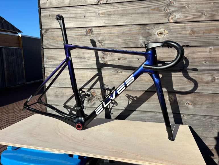 Used Elves Vanyar Pro Frameset 2024 Road & Gravel, Blue — image 4 of 8