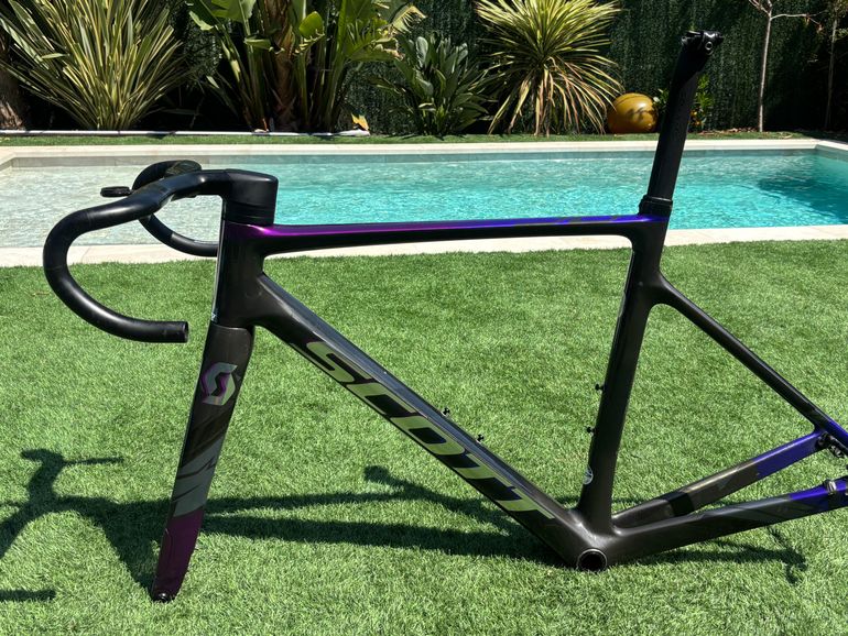 Used Scott Supersonic Frameset 2021 Road & Gravel, Black — image 6 of 19