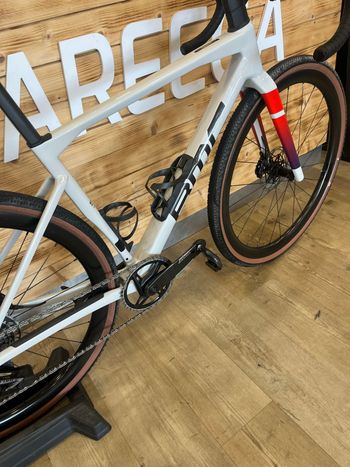 Gebrauchtes BMC Kaius 01 TWO 2026 2026 Road & Gravel, Weiß — Bild 3 von 5
