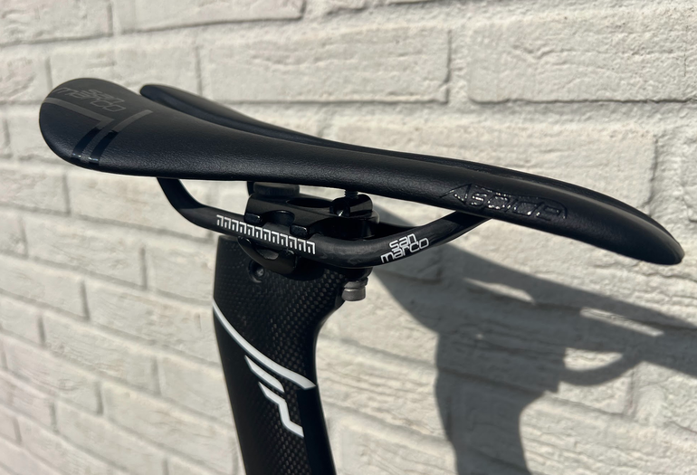 Felt DA4 2020 Road & Gravel usato, Grigio chiaro — immagine 13 di 19
