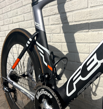 Felt DA4 2020 Road & Gravel usato, Grigio chiaro — immagine 11 di 19