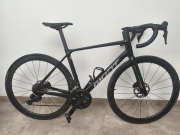 Giant TCR Advanced Pro 1 Di2 2025 2025 Road & Gravel usato