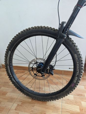 Used Giant Reign 2 2017 2017 Mountainbike, Orange — image 5 of 7