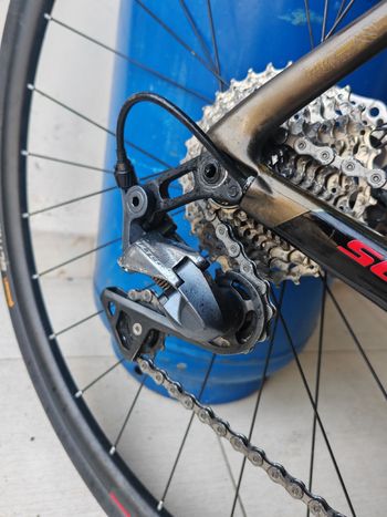 Gebrauchtes Scott Addict 20 2022 2022 Road & Gravel, Schwarz — Bild 6 von 9