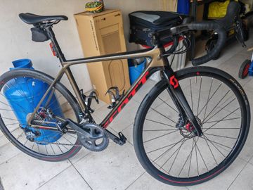 Used Scott Addict 20 2022 2022 Road & Gravel