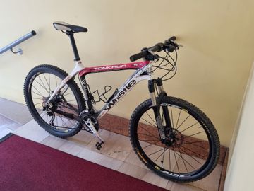 Used Whistle Tonkawa 2014 Mountainbike, White — image 2 of 4