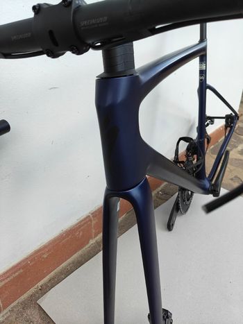 Tweedehands Specialized Tarmac Shimano Ultegra Di2 2024 Road & Gravel — afbeelding 8 van 11
