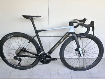 Używany Megamo RAISE 15 CW 2025 2025 Road & Gravel — zdjęcie 1 z 6
