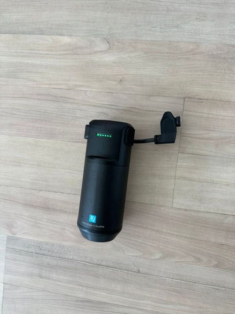 Trek Fuel EXe 9.7 2023 2023 Mountainbike usato, Grigio chiaro — immagine 10 di 10