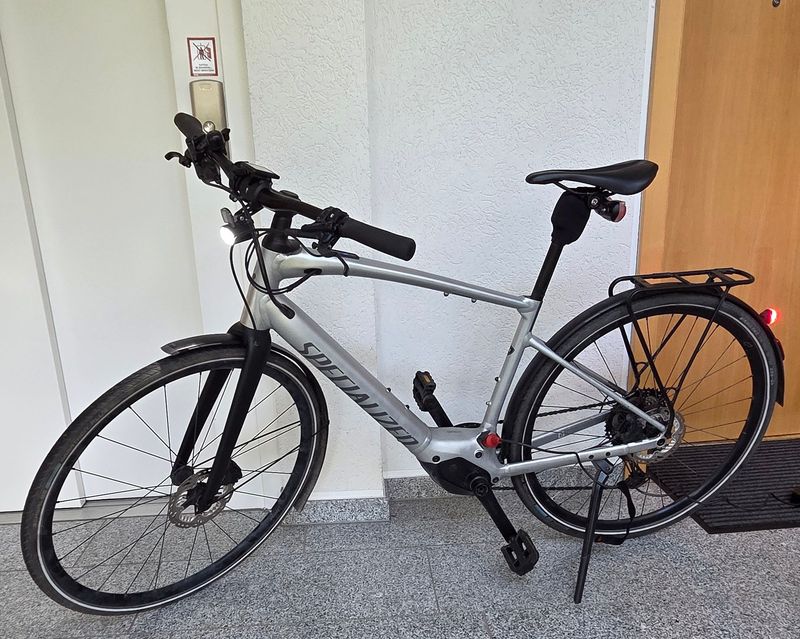 Używany Specialized Turbo Vado SL 5.0 EQ I SLX-Bremsen I 128 Ladezyklen I Inspektion 2022 Urban & Touring