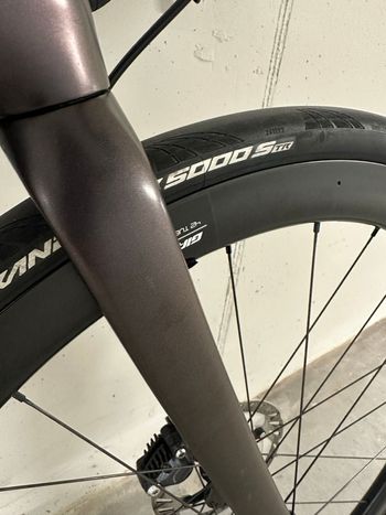 Giant Defy, Advanced Pro 2 2021 2021 Road & Gravel usato, Viola — immagine 10 di 10