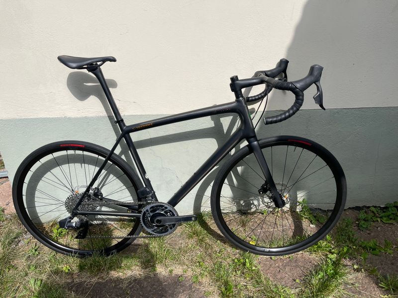 Used Specialized aethos S-works 2023 Road & Gravel