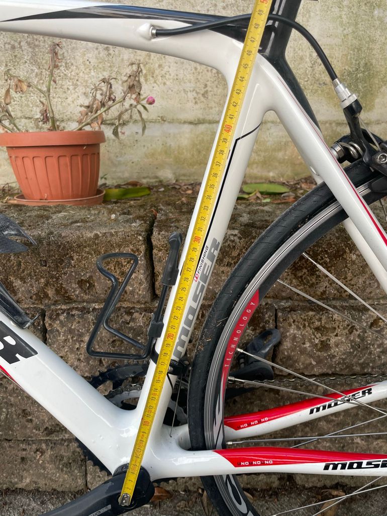 Used Moser Custom Campagnolo Veloce 2012 Road & Gravel, White — image 14 of 15