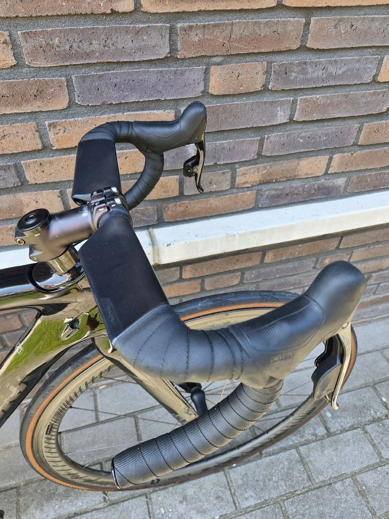 Brugt S-WORKS Custom SRAM Force eTap AXS 2015 Road & Gravel — billede 11 af 17