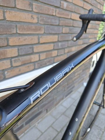 Used S-WORKS Custom Shimano Ultegra 2016 Road & Gravel, Black — image 10 of 20