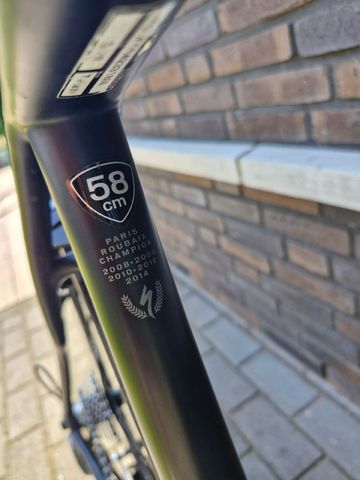 Used S-WORKS Custom Shimano Ultegra 2016 Road & Gravel, Black — image 18 of 20