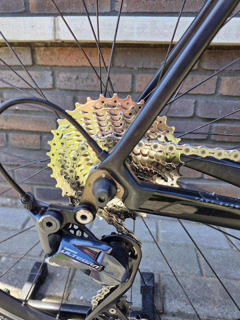 Gebrauchtes S-WORKS Custom Shimano Ultegra 2016 Road & Gravel, Schwarz — Bild 4 von 20