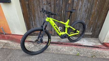 Brugt Trek Powerfly FS 7 Plus 2019 2019 Mountainbike — billede 2 af 10