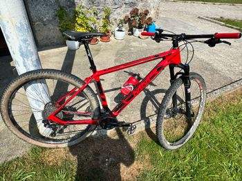 Used MMR Rakish Shimano Deore XT 2020 Mountainbike, Red — image 1 of 4
