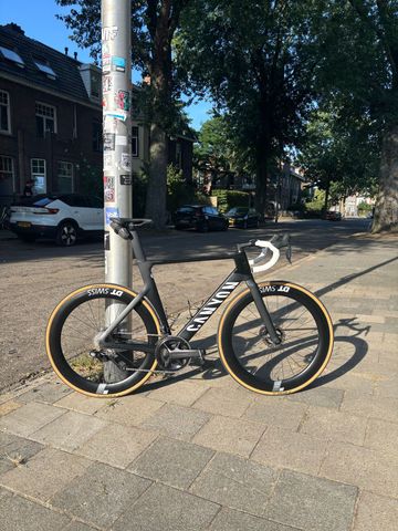 Used Canyon Aeroad CF SLX 8 Di2 2023 2023 Road & Gravel