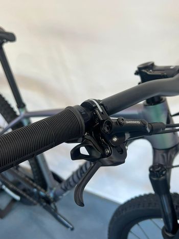 Used Specialized Chisel 2025 Mountainbike, Green — image 8 of 8